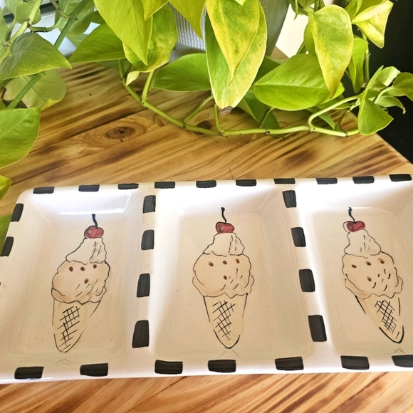 Vintage 3 Compartment Condiment Tray - Picture 3 of 4